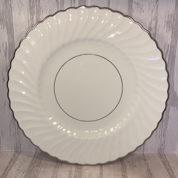 Vintage Syracuse China Charm Dinner Plate and Saucer Platinum Rim - Picture 2 of 5